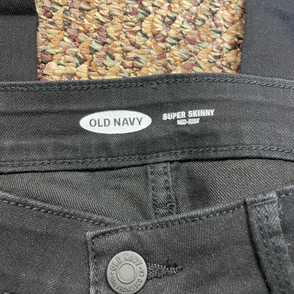 NWOT Old Navy Black Jeans, Size 0S - Picture 2 of 4